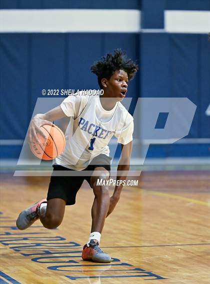 Thumbnail 3 in East Lake vs Largo (The Hoop Vibe) photogallery.