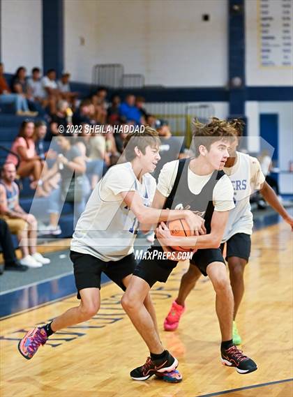Thumbnail 3 in East Lake vs Largo (The Hoop Vibe) photogallery.