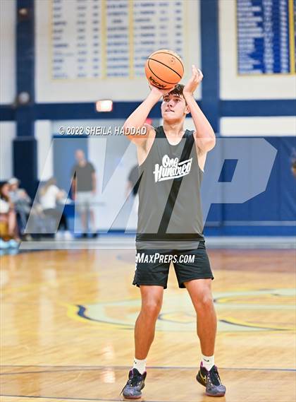 Thumbnail 3 in East Lake vs Largo (The Hoop Vibe) photogallery.