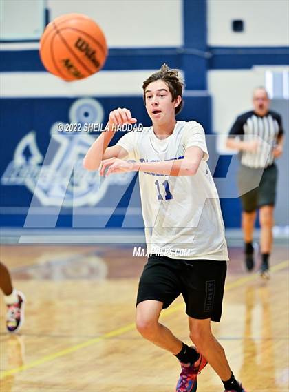 Thumbnail 1 in East Lake vs Largo (The Hoop Vibe) photogallery.