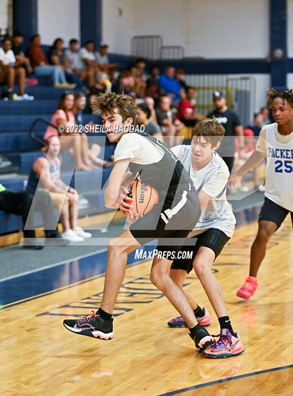 Thumbnail 2 in East Lake vs Largo (The Hoop Vibe) photogallery.