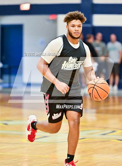 Thumbnail 3 in East Lake vs Largo (The Hoop Vibe) photogallery.