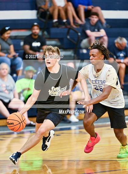 Thumbnail 1 in East Lake vs Largo (The Hoop Vibe) photogallery.
