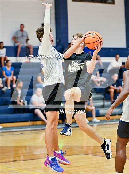 Thumbnail 1 in East Lake vs Largo (The Hoop Vibe) photogallery.