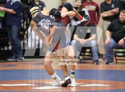 Thumbnail 2 in UIL 4A/5A Regional Wrestling Championships photogallery.