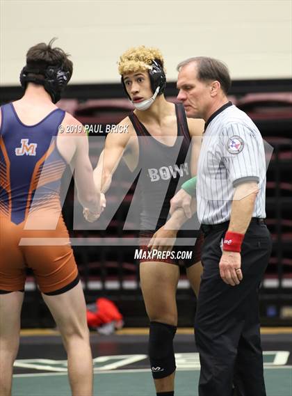 Thumbnail 3 in UIL 4A/5A Regional Wrestling Championships photogallery.