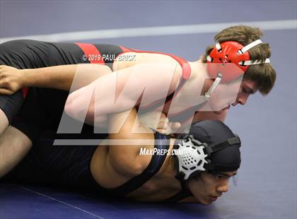 Thumbnail 1 in UIL 4A/5A Regional Wrestling Championships photogallery.