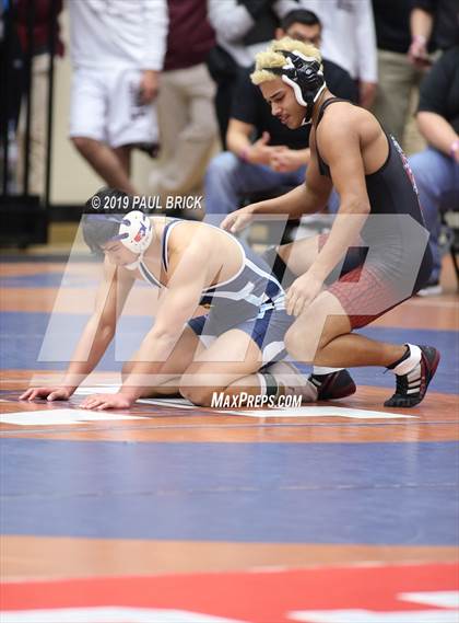 Thumbnail 1 in UIL 4A/5A Regional Wrestling Championships photogallery.