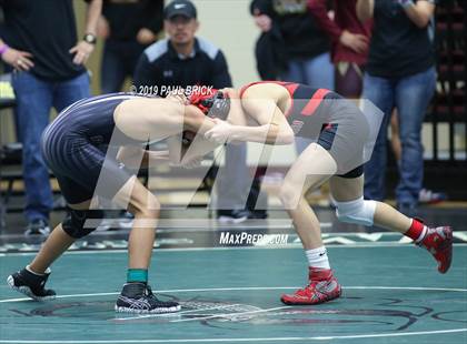 Thumbnail 1 in UIL 4A/5A Regional Wrestling Championships photogallery.