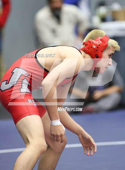 Thumbnail 1 in UIL 4A/5A Regional Wrestling Championships photogallery.