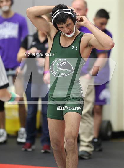 Thumbnail 1 in UIL 4A/5A Regional Wrestling Championships photogallery.