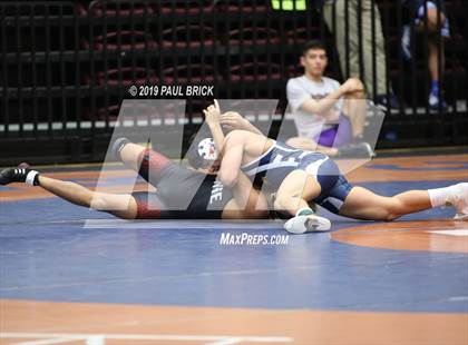 Thumbnail 3 in UIL 4A/5A Regional Wrestling Championships photogallery.
