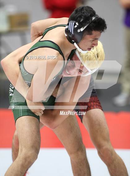 Thumbnail 1 in UIL 4A/5A Regional Wrestling Championships photogallery.