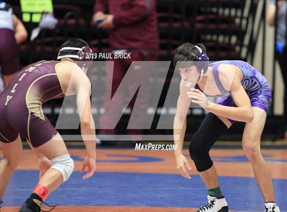 Thumbnail 1 in UIL 4A/5A Regional Wrestling Championships photogallery.