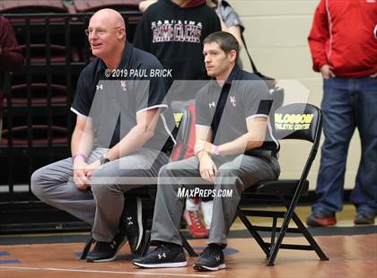 Thumbnail 1 in UIL 4A/5A Regional Wrestling Championships photogallery.