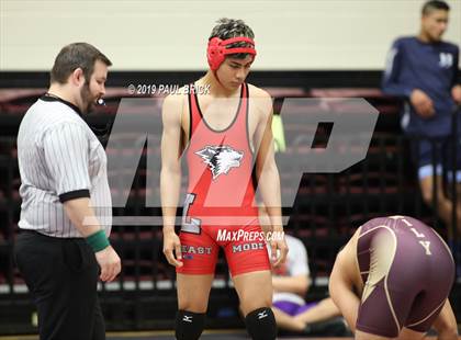 Thumbnail 1 in UIL 4A/5A Regional Wrestling Championships photogallery.