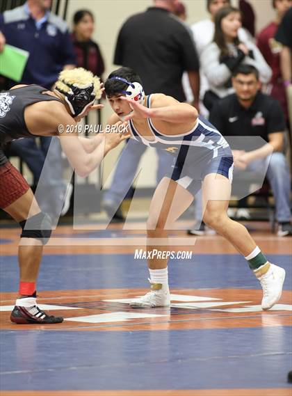 Thumbnail 1 in UIL 4A/5A Regional Wrestling Championships photogallery.