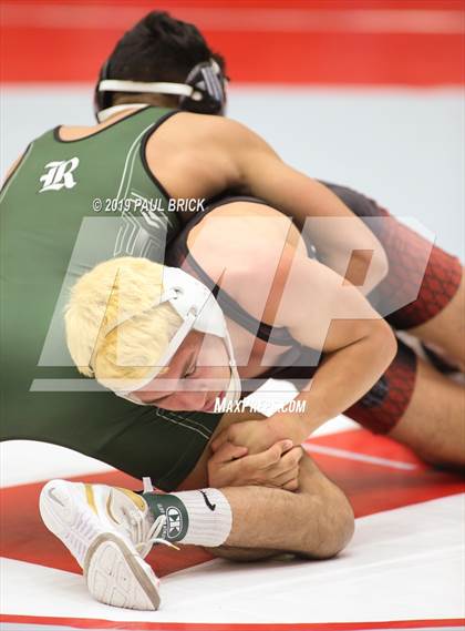 Thumbnail 1 in UIL 4A/5A Regional Wrestling Championships photogallery.