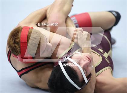 Thumbnail 1 in UIL 4A/5A Regional Wrestling Championships photogallery.