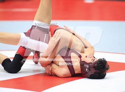 Thumbnail 3 in UIL 4A/5A Regional Wrestling Championships photogallery.