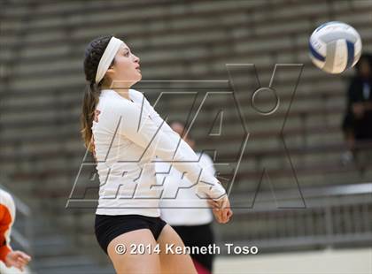 Thumbnail 1 in Burbank @ Brackenridge photogallery.
