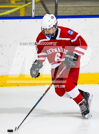 Thumbnail 3 in Bernards @ Morris Catholic photogallery.