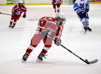 Thumbnail 3 in Bernards @ Morris Catholic photogallery.