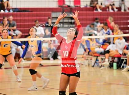 Thumbnail 1 in Grossmont vs El Cajon Valley (Monte Vista Invitational) photogallery.