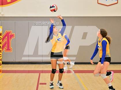 Thumbnail 1 in Grossmont vs El Cajon Valley (Monte Vista Invitational) photogallery.