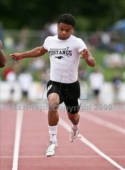 Thumbnail 1 in CIF State Championships (100 Dash) photogallery.