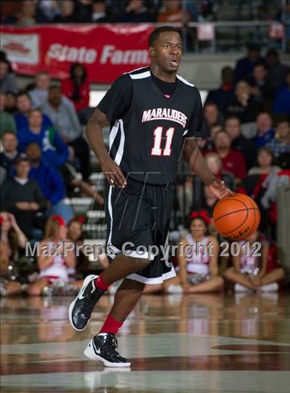 Thumbnail 3 in Marcus vs. Fort Bend Travis (UIL 5A State Final) photogallery.