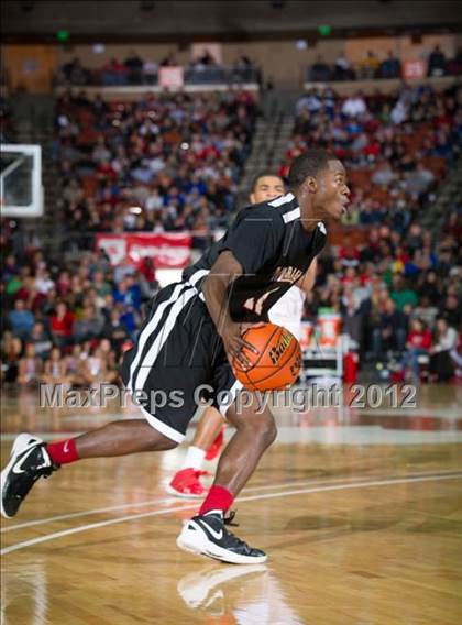 Thumbnail 2 in Marcus vs. Fort Bend Travis (UIL 5A State Final) photogallery.
