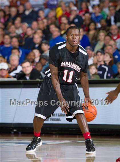 Thumbnail 3 in Marcus vs. Fort Bend Travis (UIL 5A State Final) photogallery.