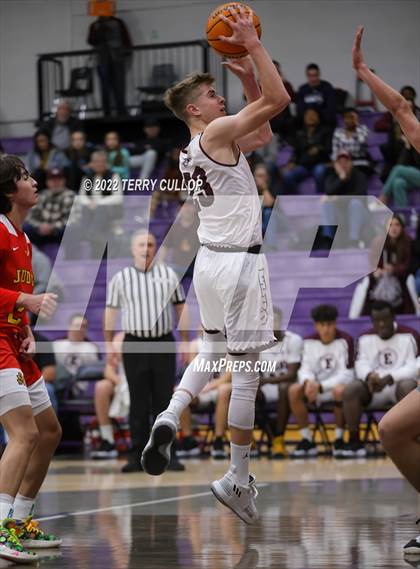 Thumbnail 3 in Judge Memorial vs. Elko (Riverton Holiday Tournament) photogallery.