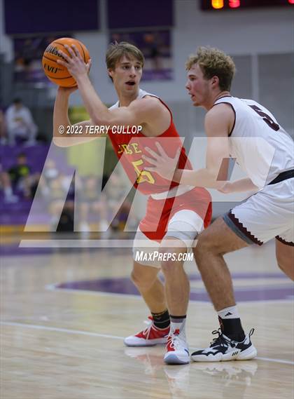 Thumbnail 1 in Judge Memorial vs. Elko (Riverton Holiday Tournament) photogallery.