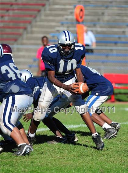 Thumbnail 2 in North Haven @ Hillhouse photogallery.