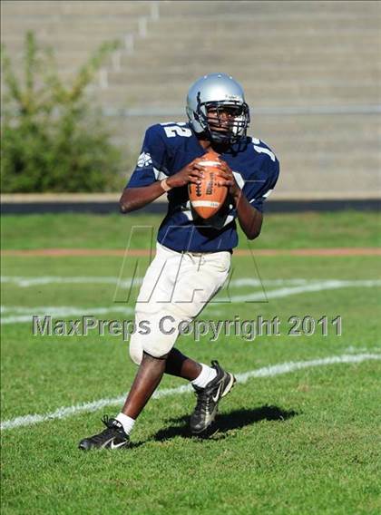 Thumbnail 1 in North Haven @ Hillhouse photogallery.