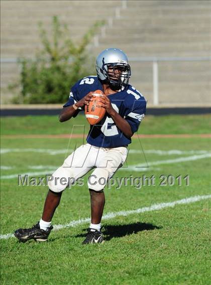 Thumbnail 2 in North Haven @ Hillhouse photogallery.