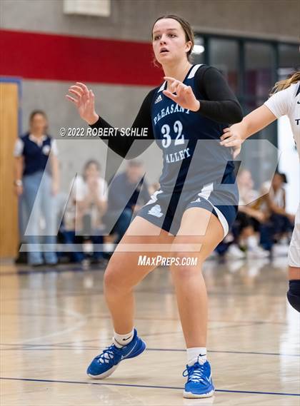 Thumbnail 2 in Pleasant Valley vs Oak Ridge (Folsom-Vista Winter Classic) photogallery.