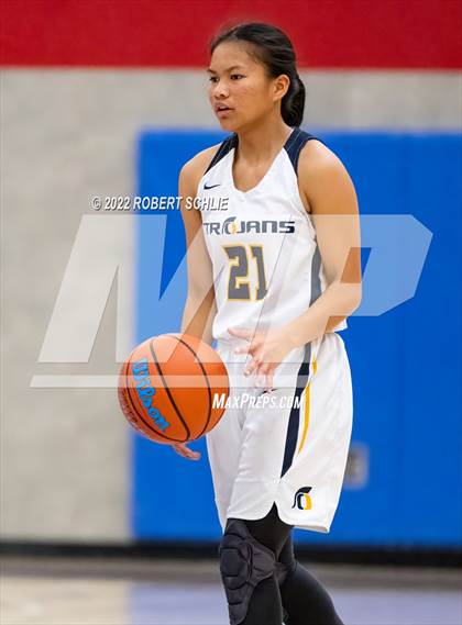 Thumbnail 3 in Pleasant Valley vs Oak Ridge (Folsom-Vista Winter Classic) photogallery.