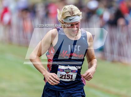 Thumbnail 3 in UIL Cross Country 4A Finals (5K) photogallery.
