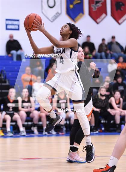 Thumbnail 3 in North vs. Archbishop Hoban (OHSAA D1 District Semifinal) photogallery.