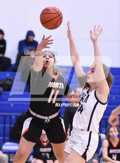 Thumbnail 1 in North vs. Archbishop Hoban (OHSAA D1 District Semifinal) photogallery.