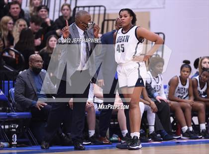 Thumbnail 1 in North vs. Archbishop Hoban (OHSAA D1 District Semifinal) photogallery.