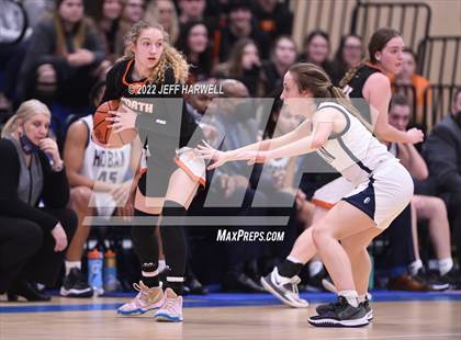 Thumbnail 2 in North vs. Archbishop Hoban (OHSAA D1 District Semifinal) photogallery.