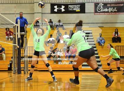 Thumbnail 3 in Enloe @ Southeast Raleigh photogallery.