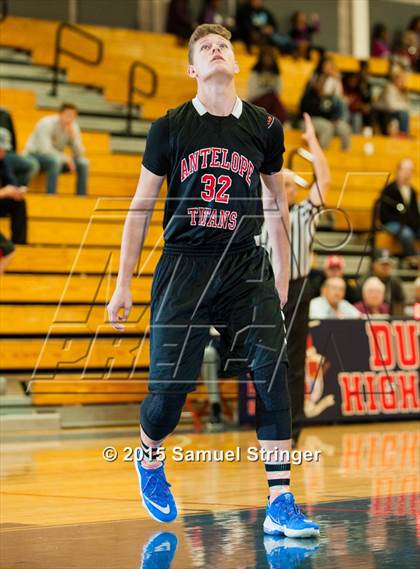 Thumbnail 1 in Castro Valley vs. Antelope (Don Nelson Classic) photogallery.