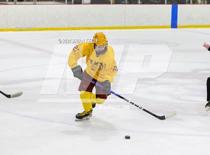 Thumbnail 2 in Archbishop Williams vs Weymouth (MIAA Division 1 Round of 32) photogallery.