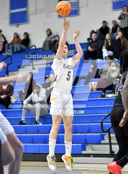 Thumbnail 3 in Grant vs. Del Oro (Les Curry Invitational) photogallery.