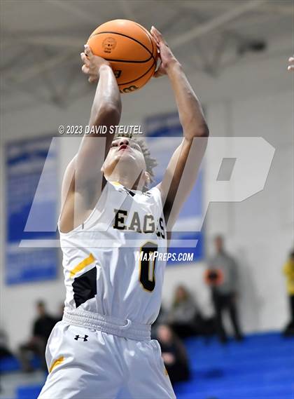 Thumbnail 3 in Grant vs. Del Oro (Les Curry Invitational) photogallery.